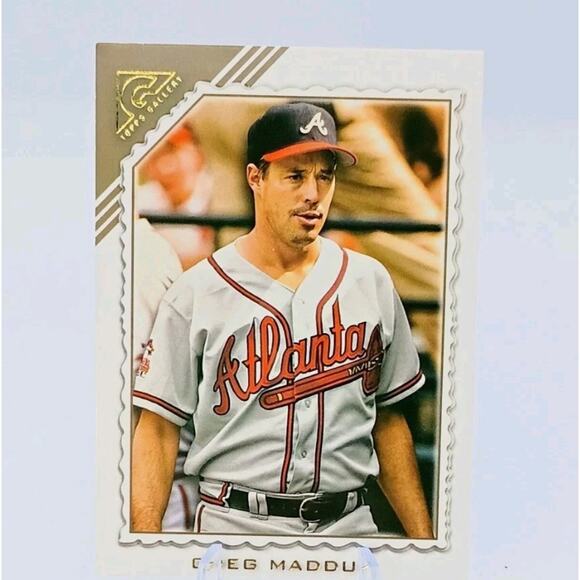 2022 Topps Gallery - Greg Maddux #167 - Picture 1 of 5